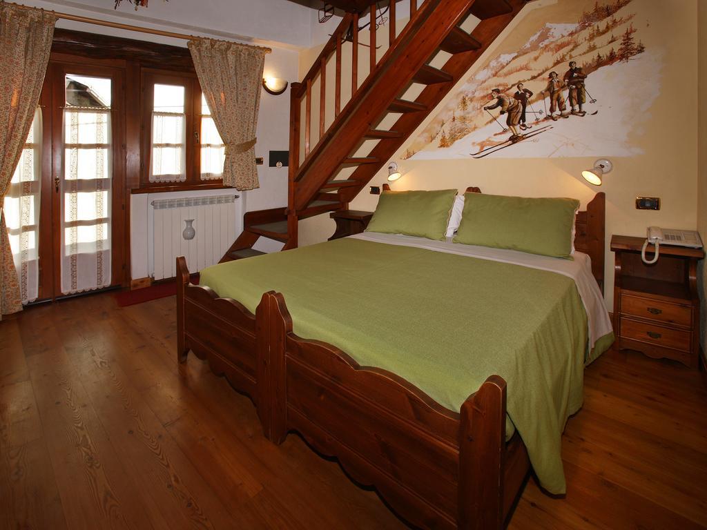 Chalet Chez Nous Oulx Extérieur photo